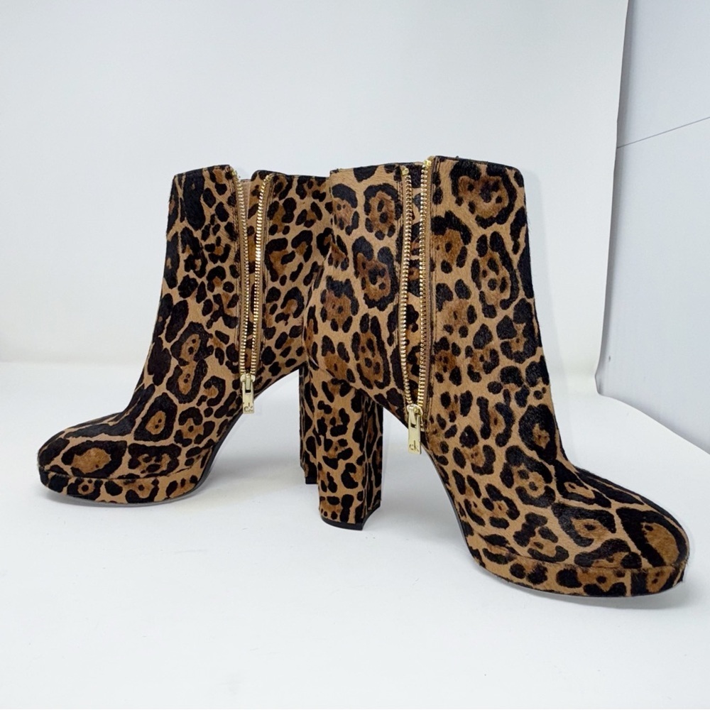 Calvin Klein women’s Martha Brown and Black  leopard ankle Heeled Boots size 9 - Picture 5 of 15